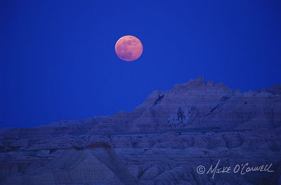 Badlands Moonrise
